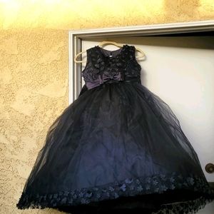 Long black dresses ***never waer***